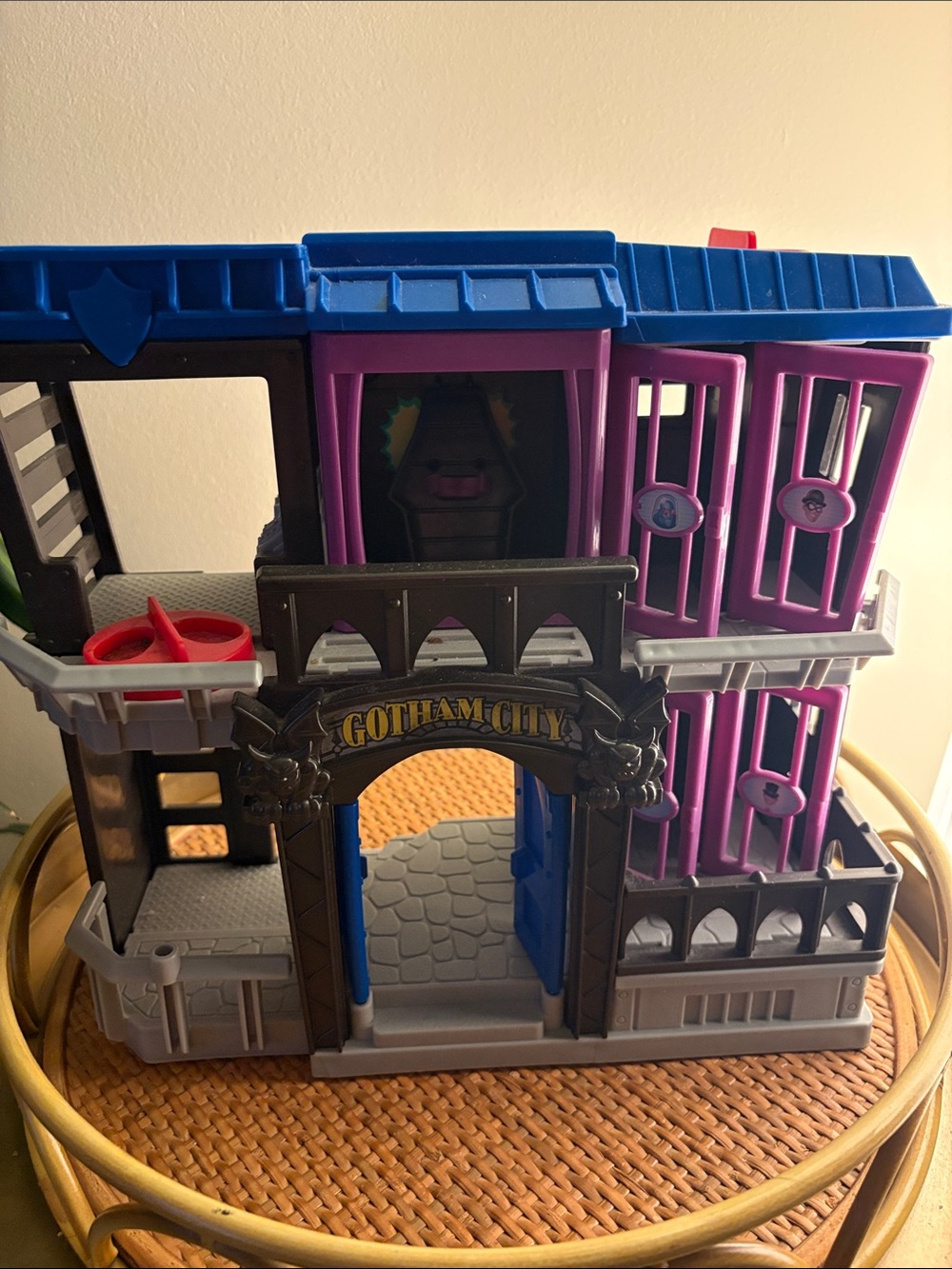 DC Comics Gotham City Playset - Blue, Purple, Black